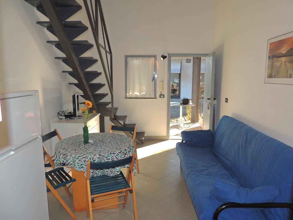 Appartamenti Villaggio Internazionale Albenga Kamer foto